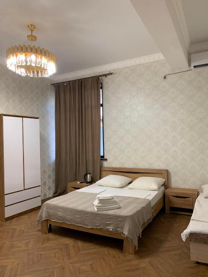 Mini Hotel Amra Pizunda Extérieur photo